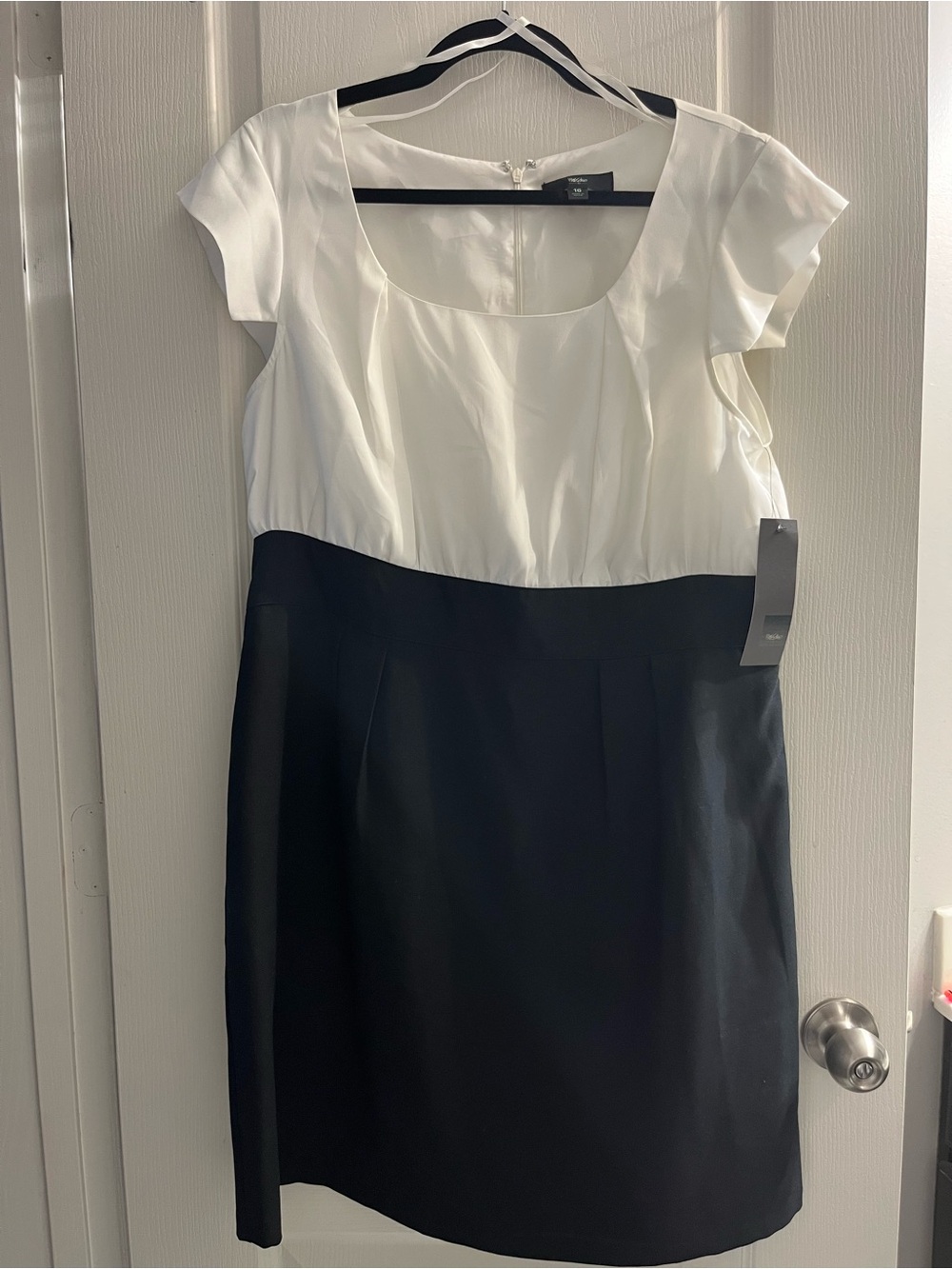 MOSSIMO Women's Two-Tone Scoop Neck Dress - White and Black Size 16 NWT